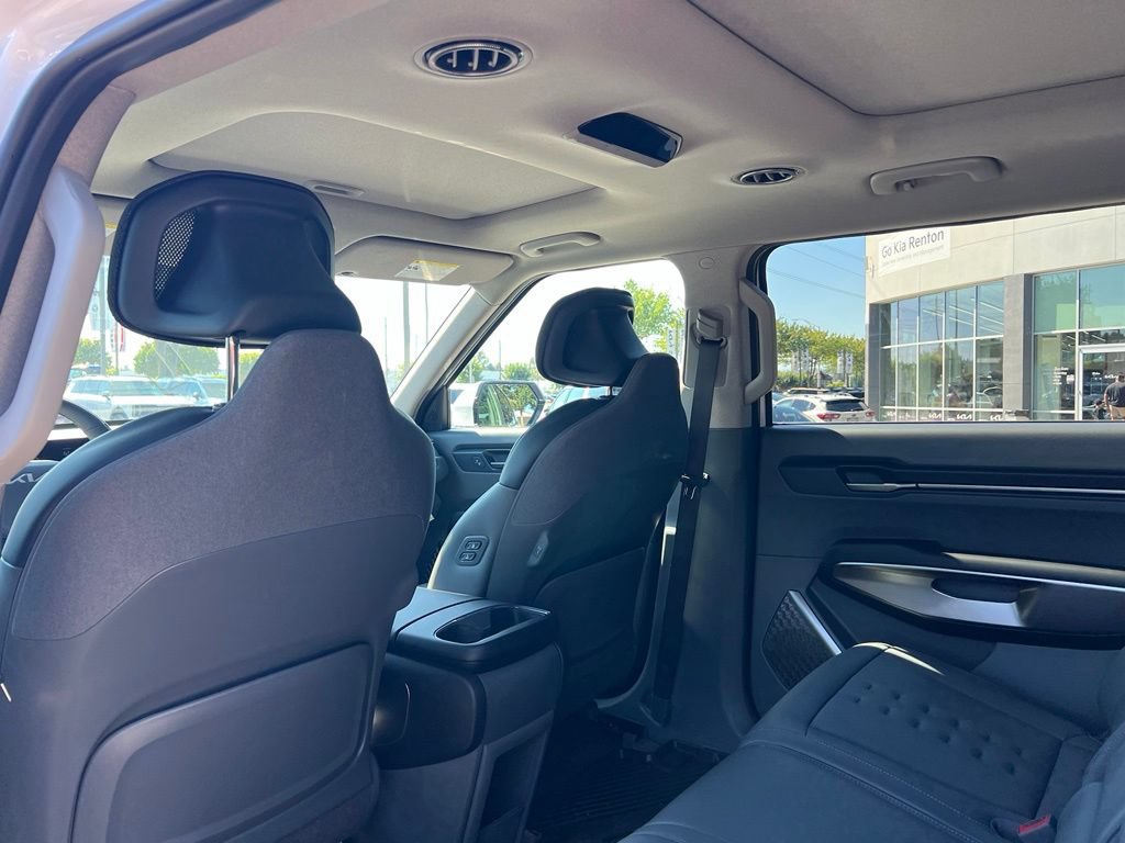 Certified 2026 Kia EV9 Wind AWD/4WD image 11