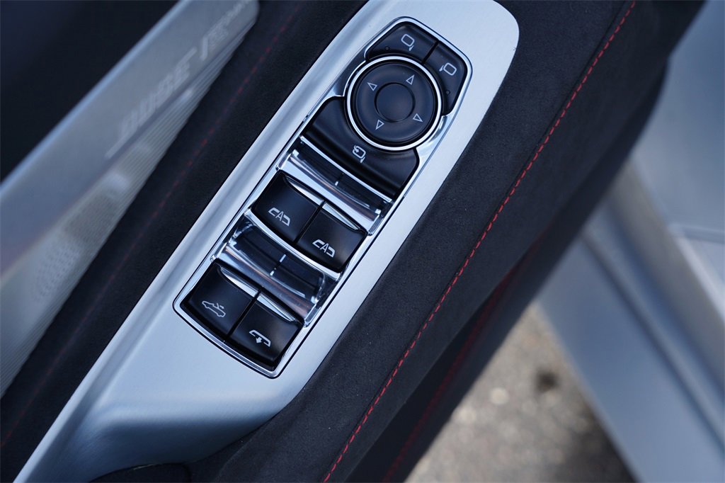 Used 2023 Chevrolet Corvette Stingray Premium Conv w/ Z51 Performance Package image 16