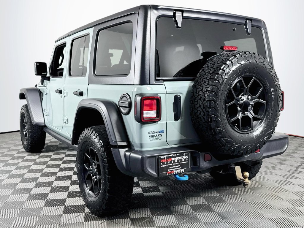 Used 2024 Jeep Wrangler Unlimited AWD/4WD image 5