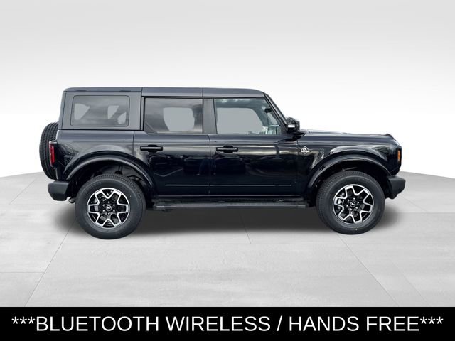 Used 2022 Ford Bronco Outer Banks AWD/4WD image 3