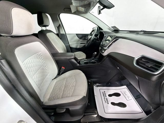 Used 2019 Chevrolet Equinox LT FWD image 27
