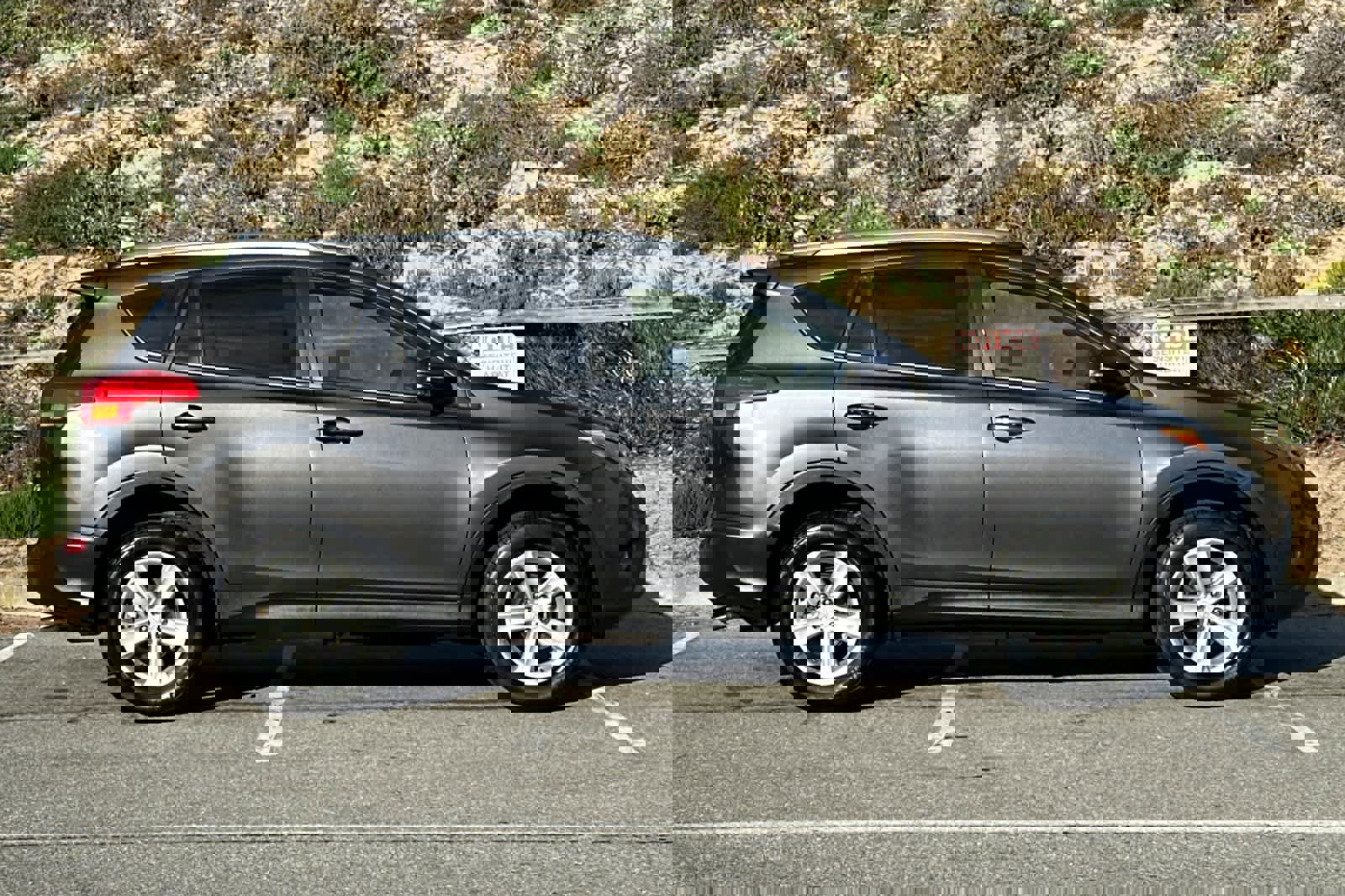 Used 2014 Toyota RAV4 Limited image 6