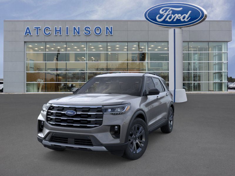Used 2026 Ford Explorer Active w/ Active Comfort Package AWD/4WD image 2