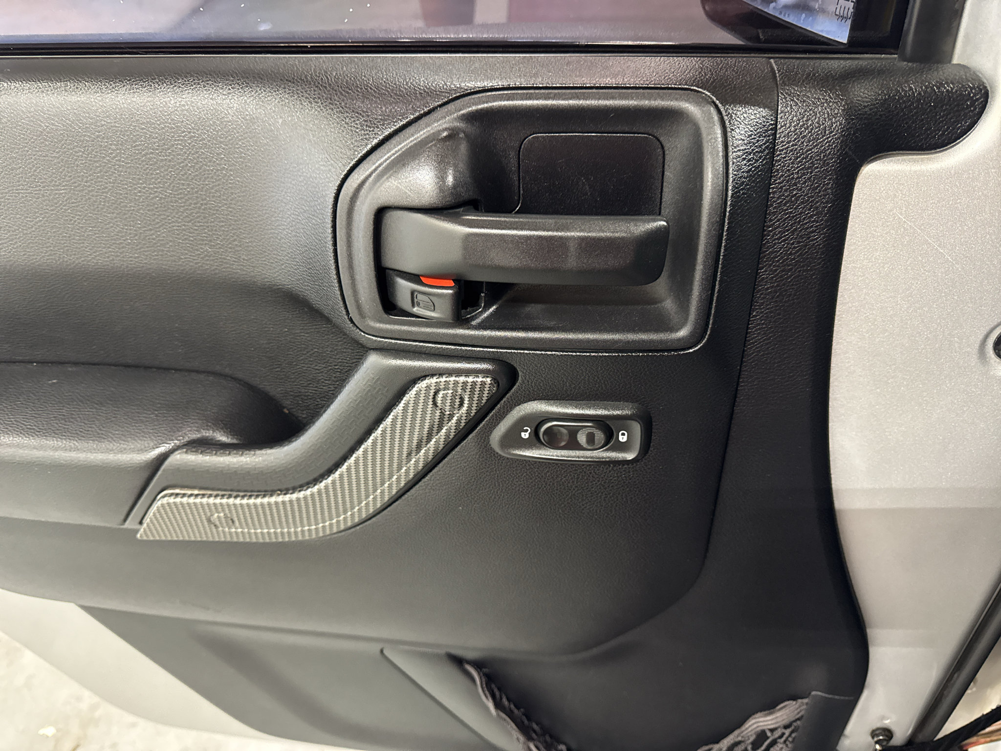 Used 2012 Jeep Wrangler Unlimited Sport AWD/4WD image 32