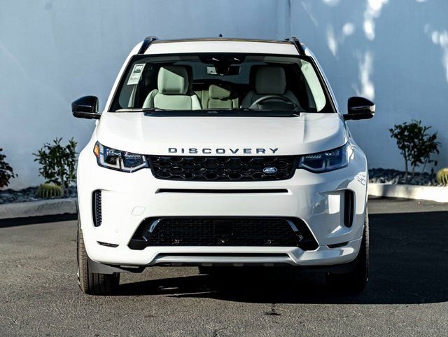 New 2025 Land Rover Discovery Sport S image 3