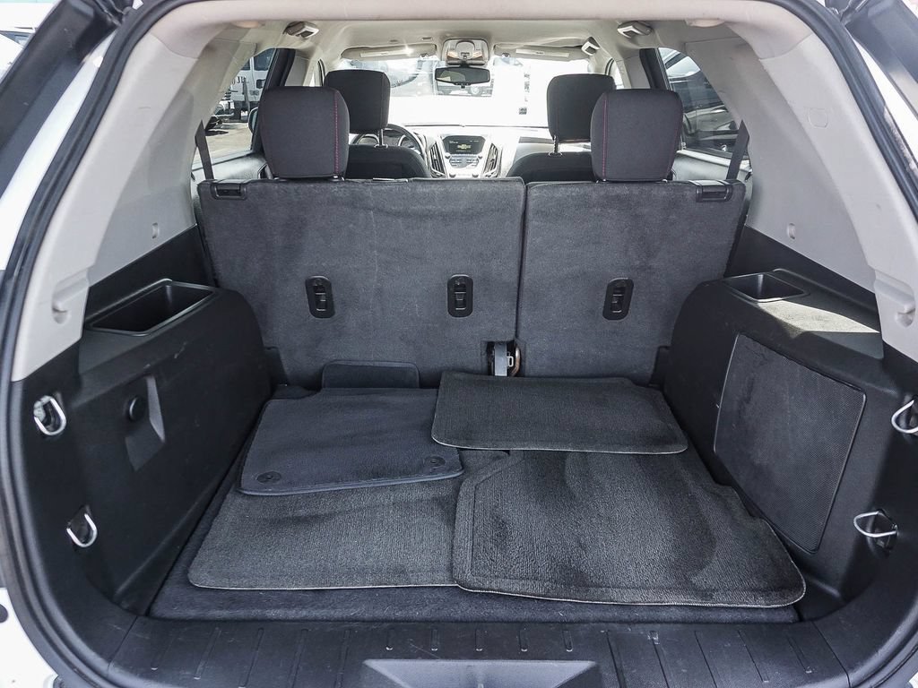 Used 2017 Chevrolet Equinox LT w/ Convenience Package FWD image 24