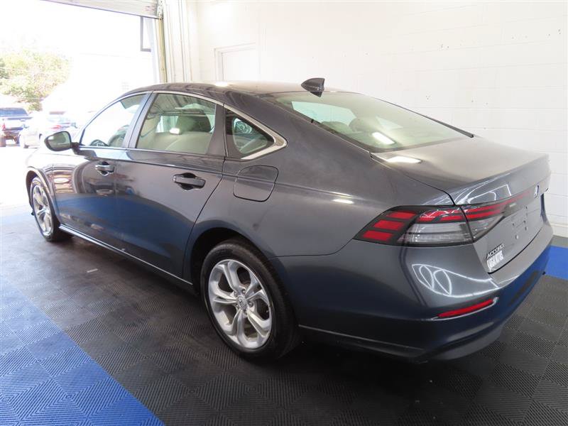 Used 2023 Honda Accord LX image 10