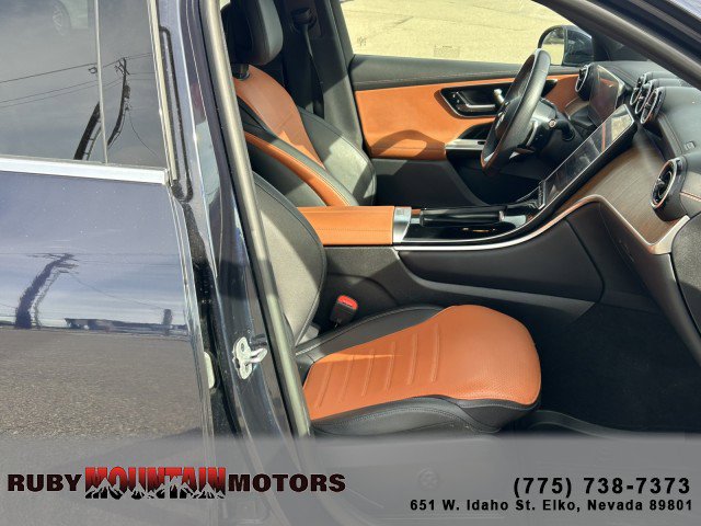 Used 2024 Mercedes-Benz GLC 300 4MATIC image 27