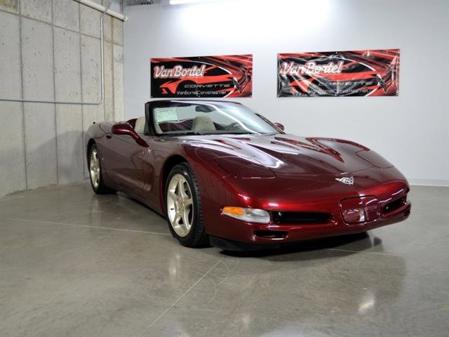 Used 2003 Chevrolet Corvette Convertible w/ Preferred Equipment Group1 image 2