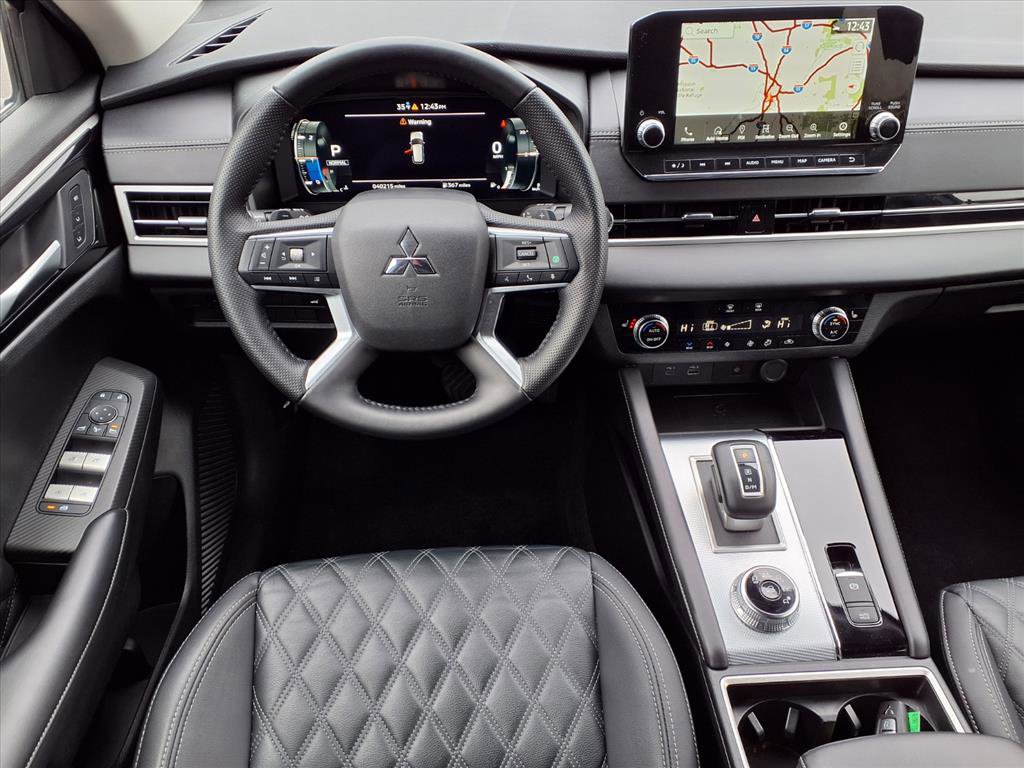 Used 2024 Mitsubishi Outlander SEL image 5