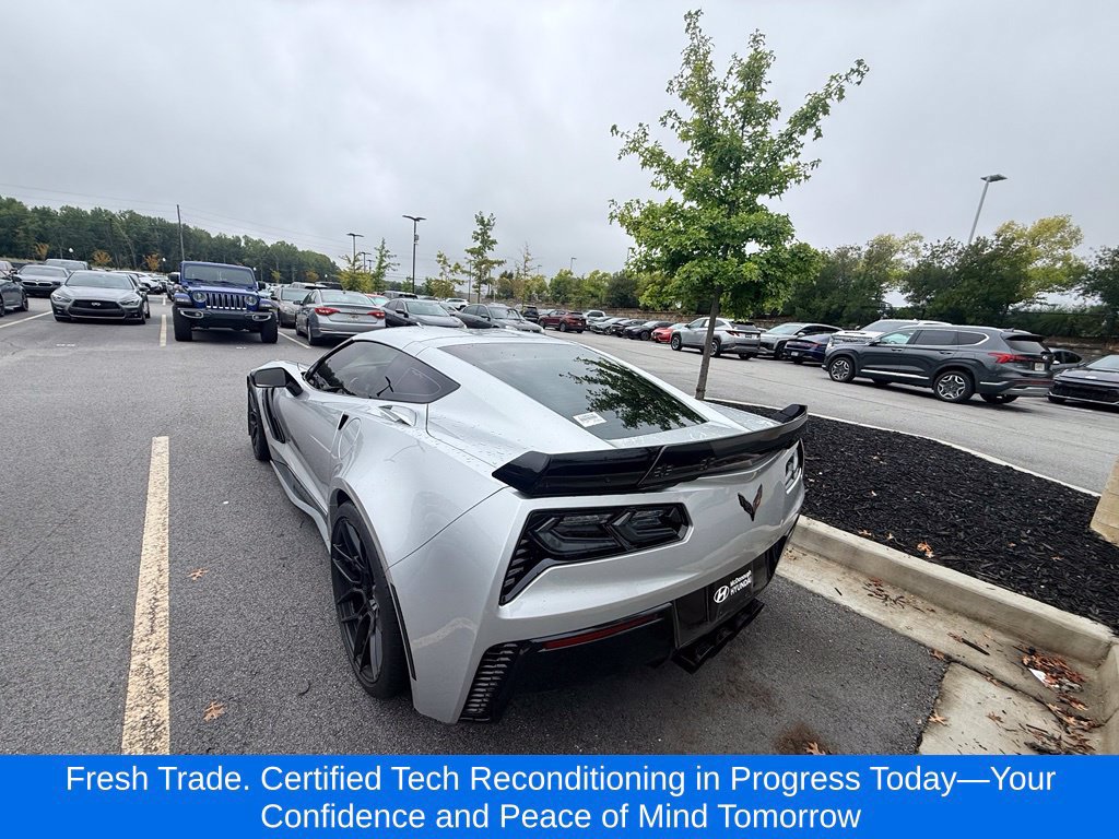 Used 2018 Chevrolet Corvette Grand Sport RWD image 3