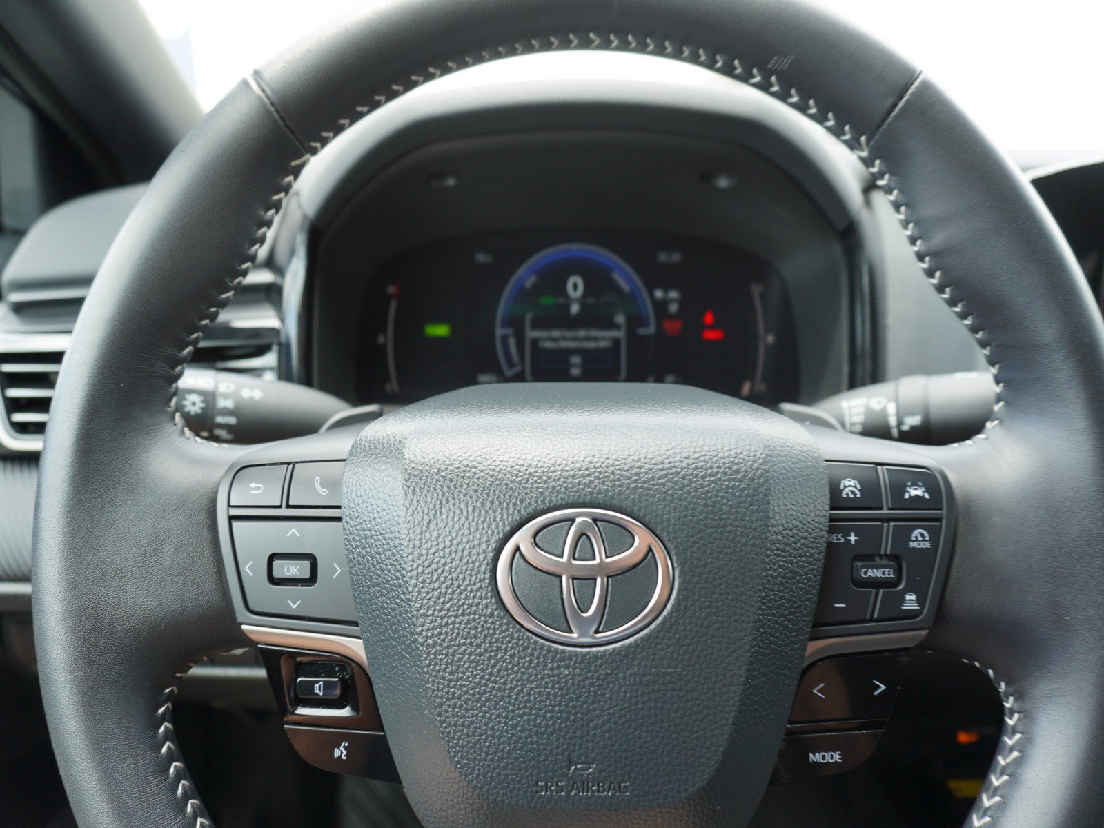 Used 2026 Toyota Camry SE w/ Convenience Package FWD image 22