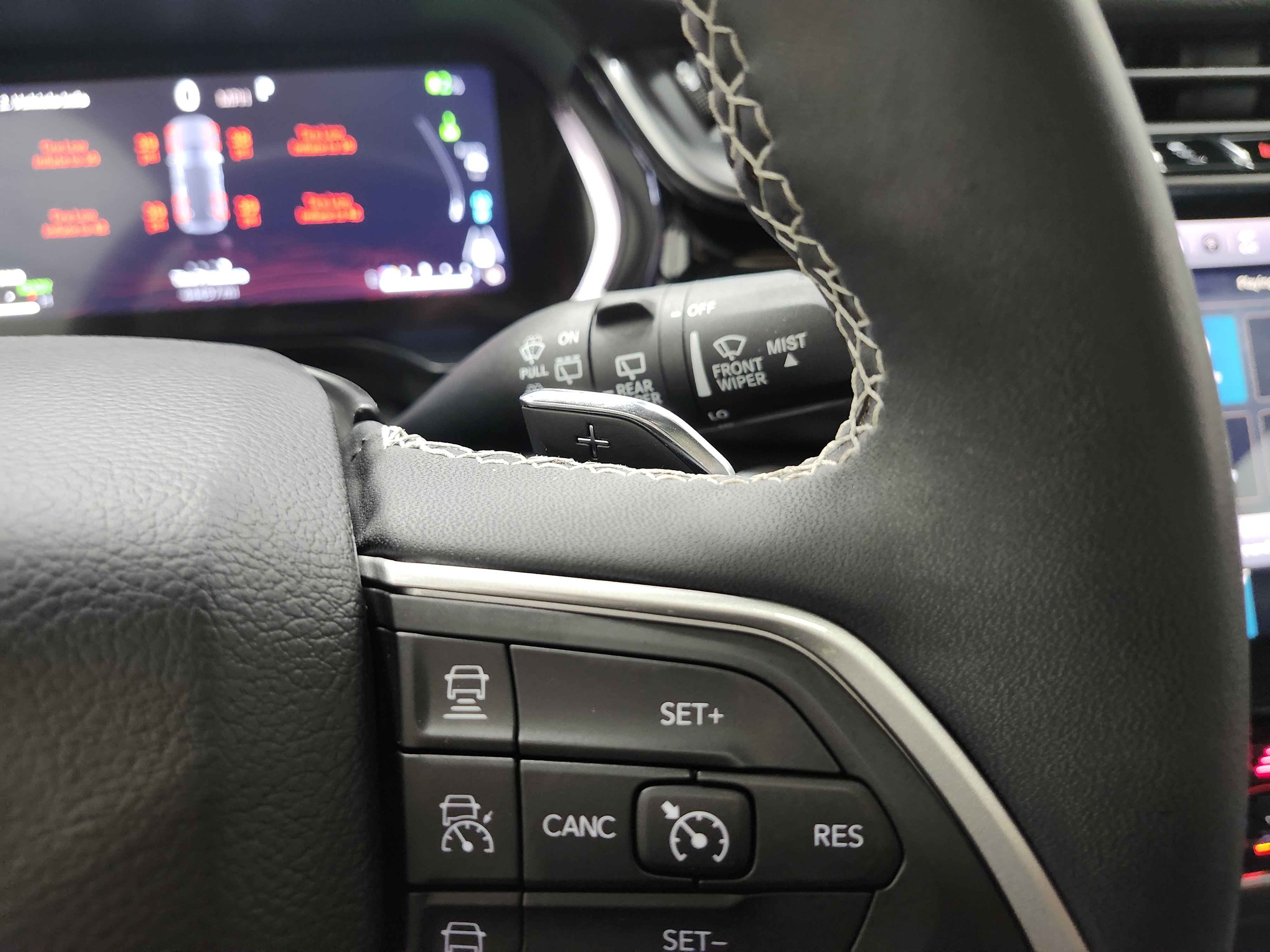 Used 2023 Jeep Grand Cherokee 4WD 4xe image 38