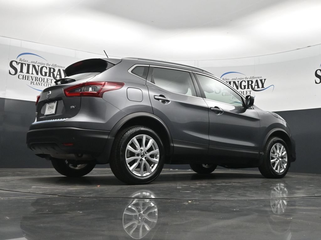 Used 2022 Nissan Rogue Sport SV w/ Technology Package FWD image 32