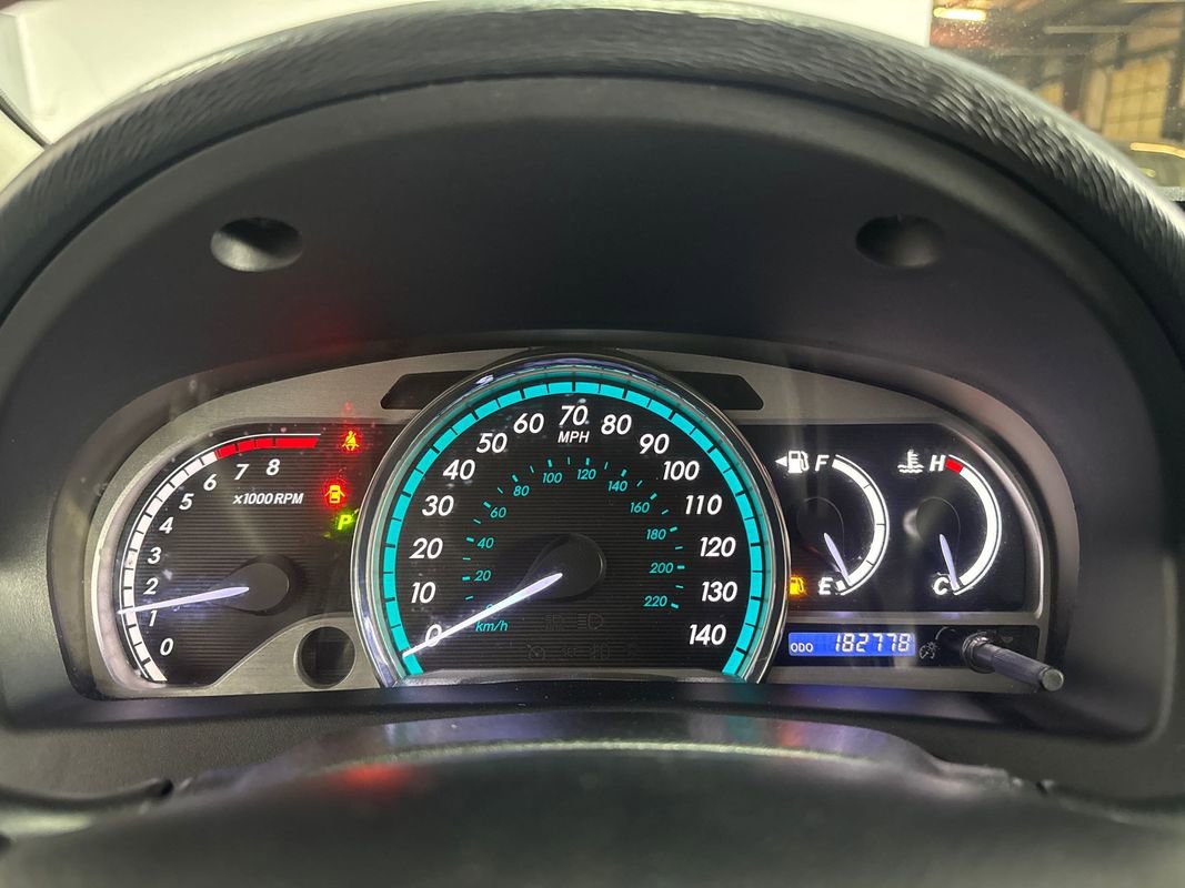 Used 2014 Toyota Venza LE w/ LE Convenience Package image 14