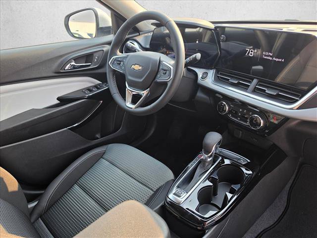 New 2026 Chevrolet Trax LT w/ Sunroof Package FWD image 10