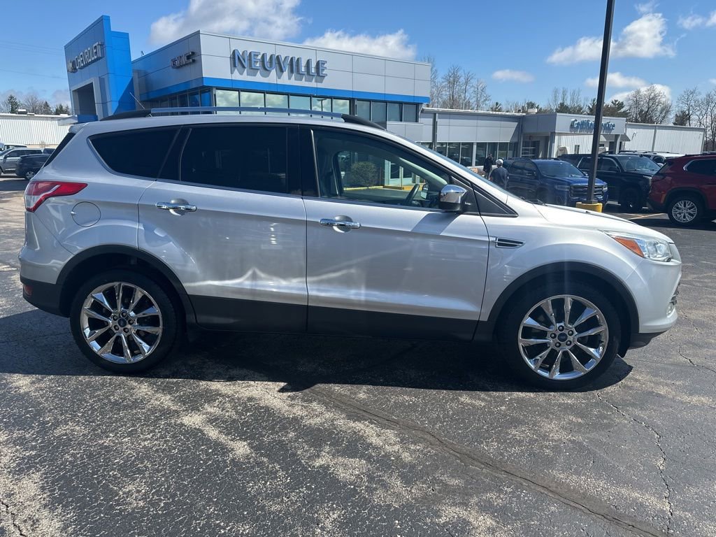 Used 2014 Ford Escape SE w/ SE Chrome Package image 2