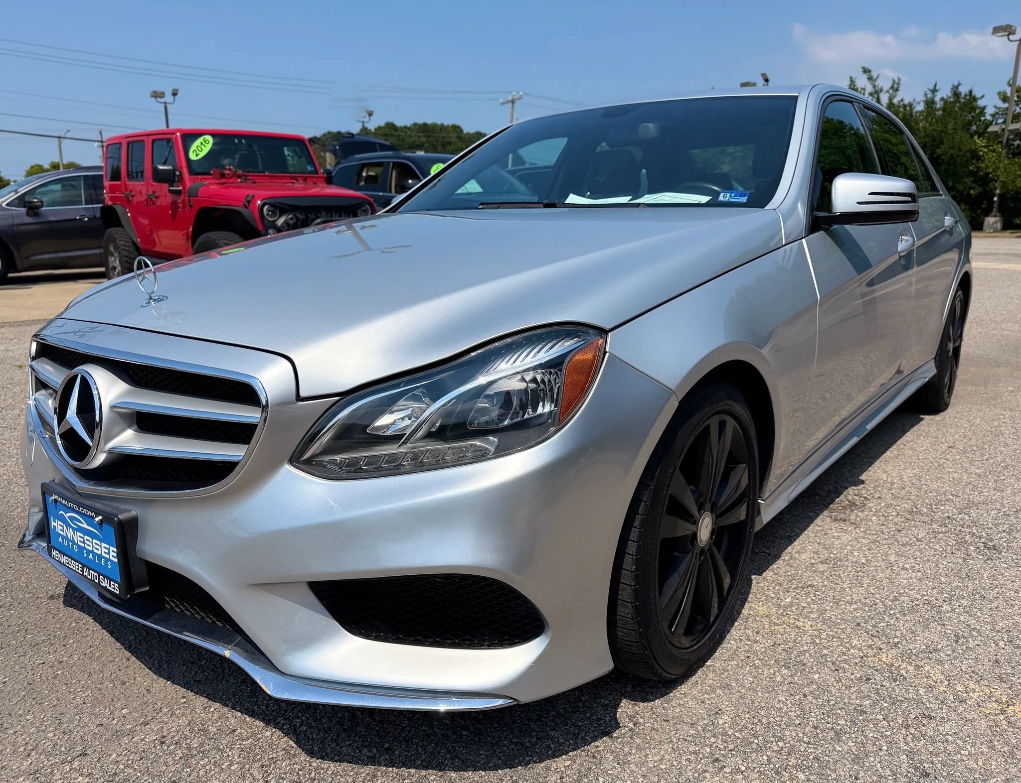 Used 2015 Mercedes-Benz E 350 4MATIC Sedan w/ Premium 1 Package image 16