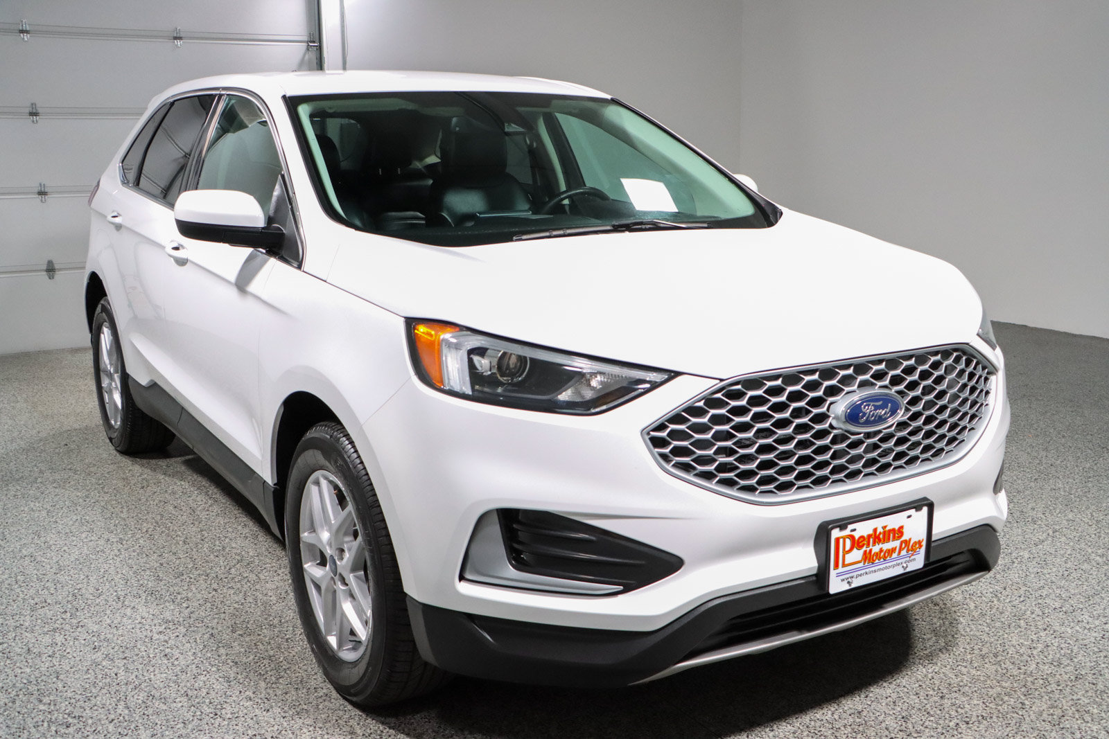 Used 2023 Ford Edge SEL AWD/4WD image 5