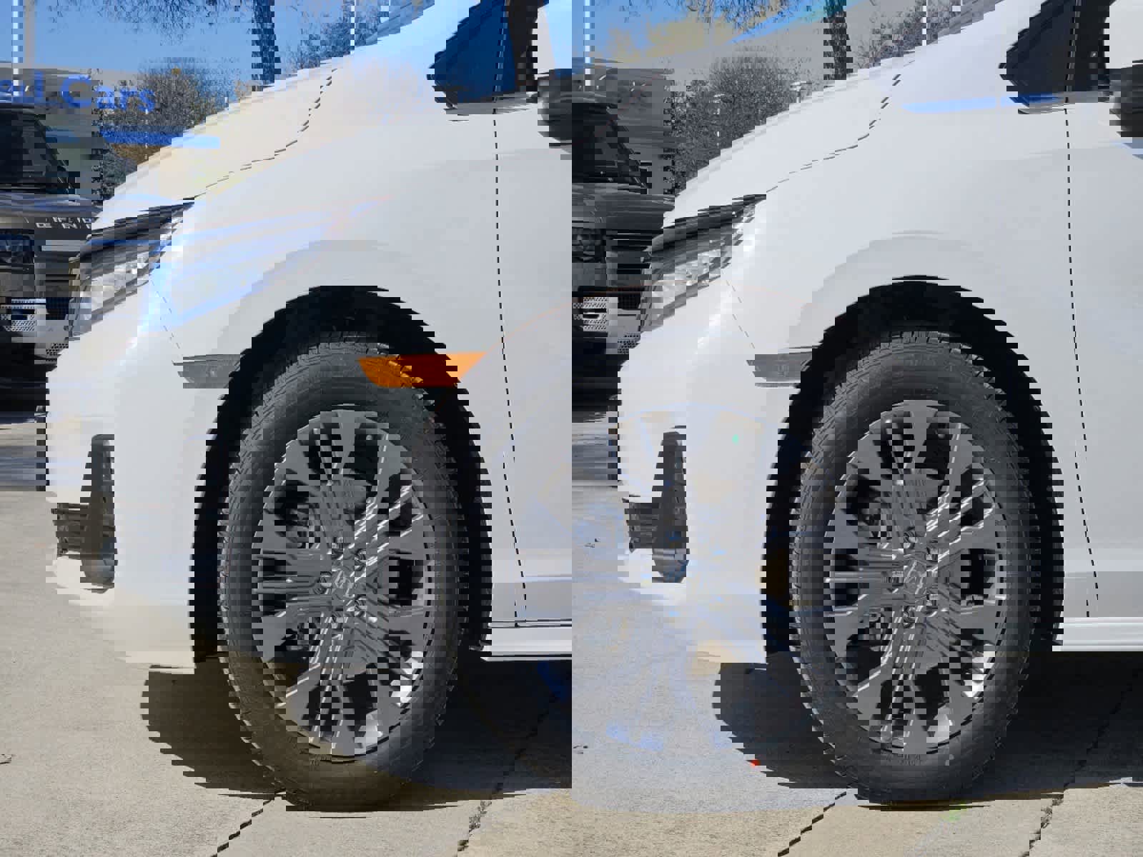 New 2026 Honda Odyssey Touring image 8