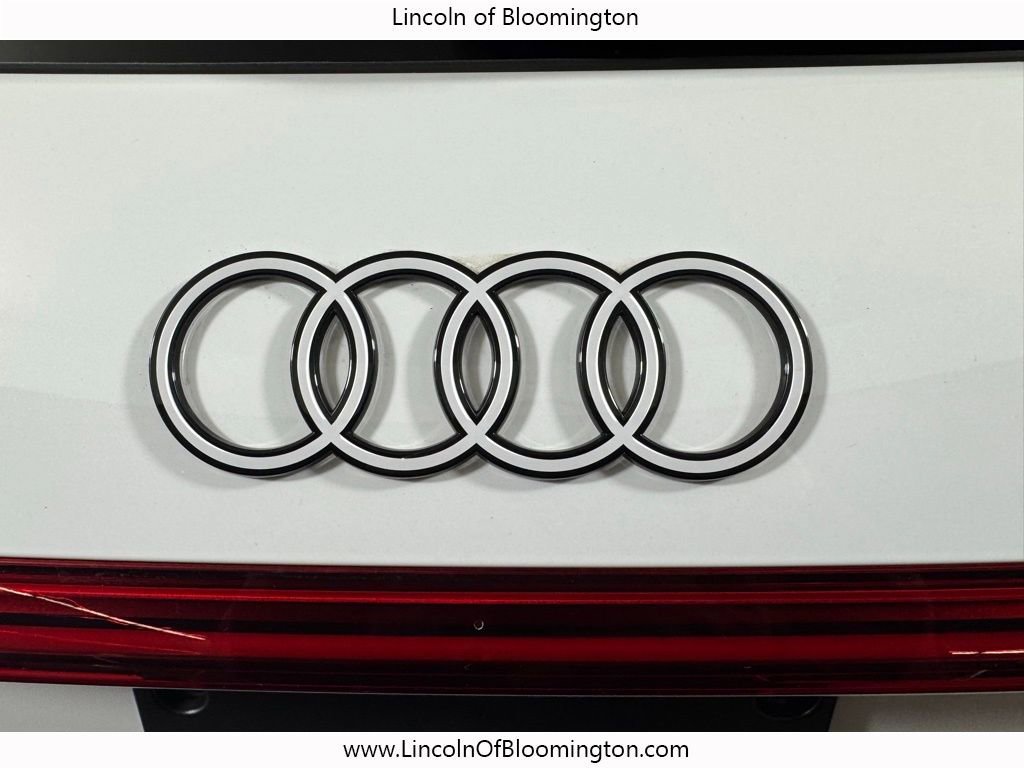 Used 2025 Audi Q5 Premium Plus w/ Premium Plus image 25