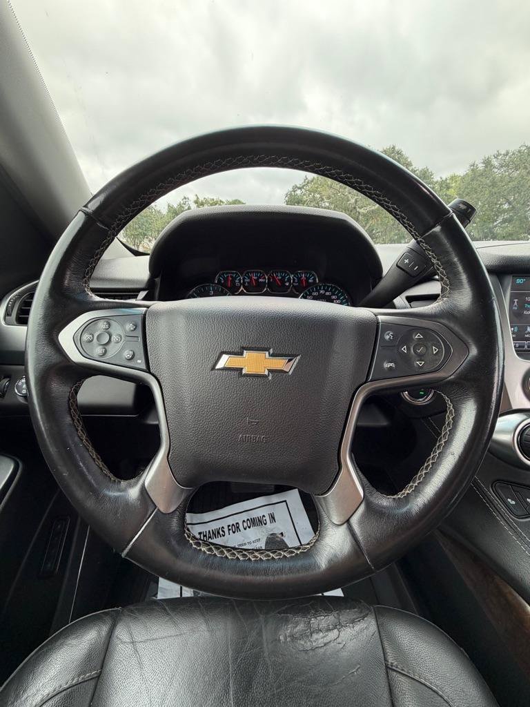 Used 2019 Chevrolet Tahoe LT w/ LT Signature Package RWD image 21