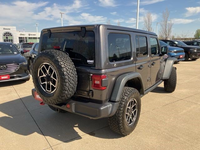 Certified 2025 Jeep Wrangler Unlimited Rubicon AWD/4WD image 6