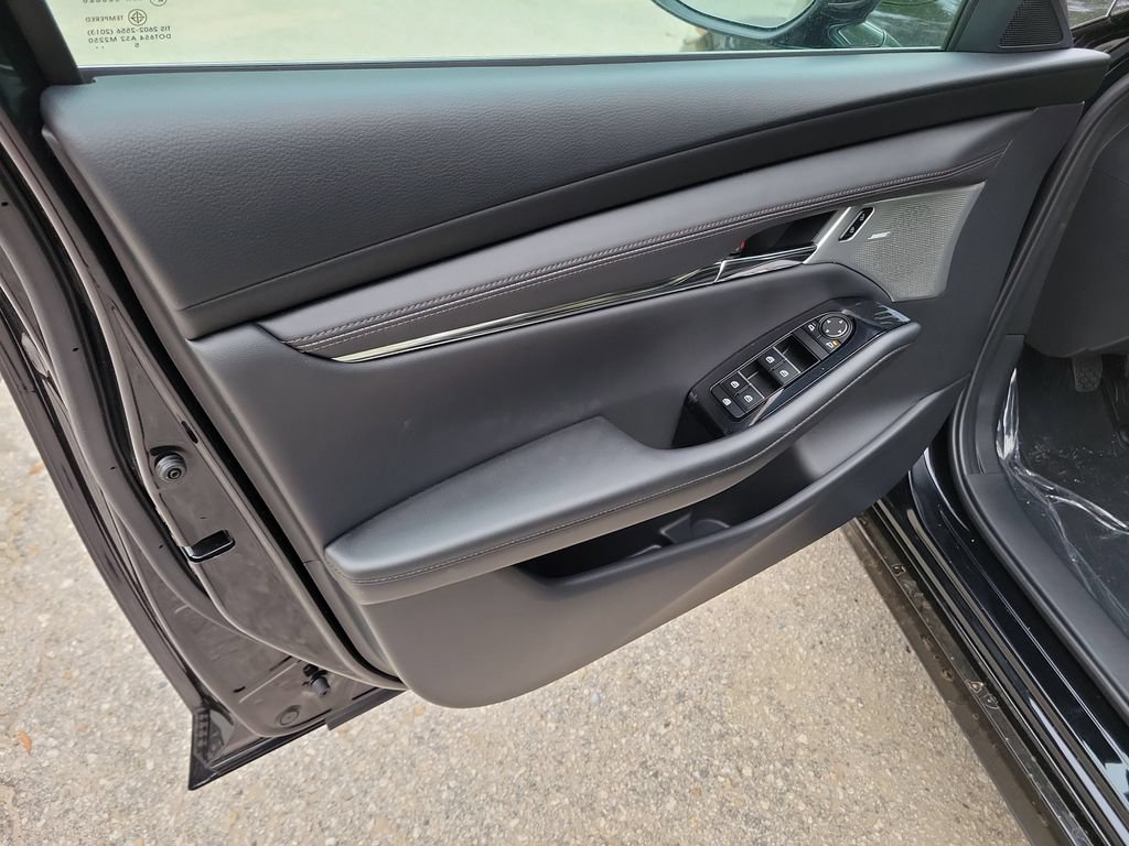 New 2026 MAZDA MAZDA3 2.5 S Hatchback w/ Premium Pkg FWD image 18