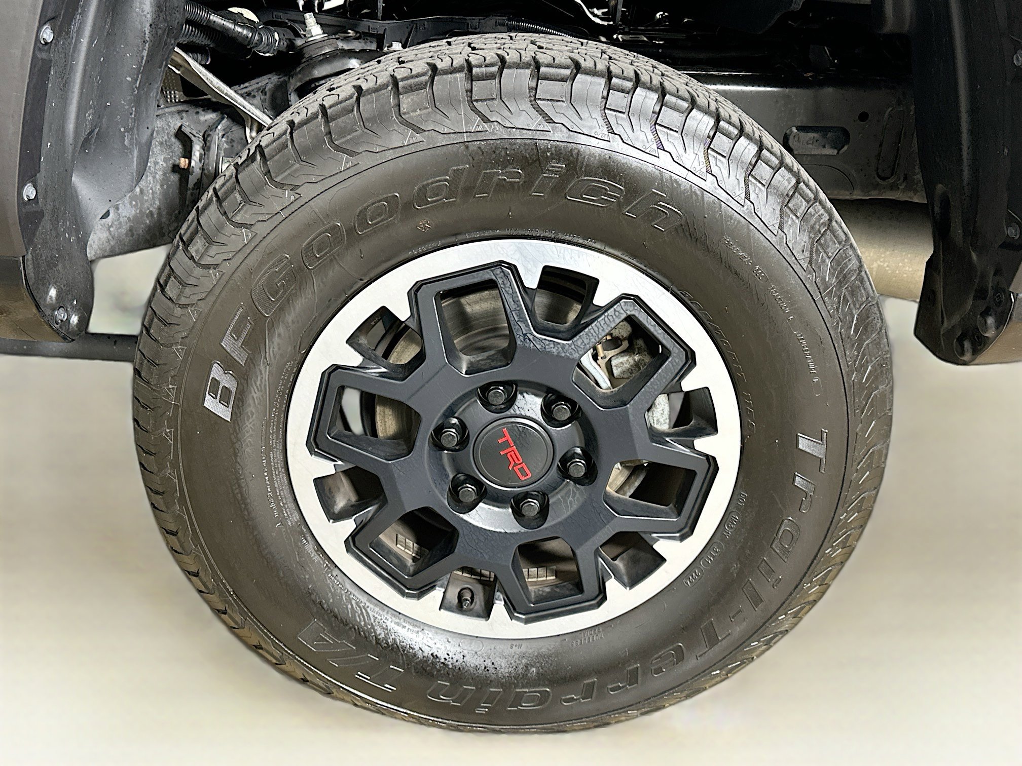 Used 2024 Toyota Tacoma TRD Off-Road image 11
