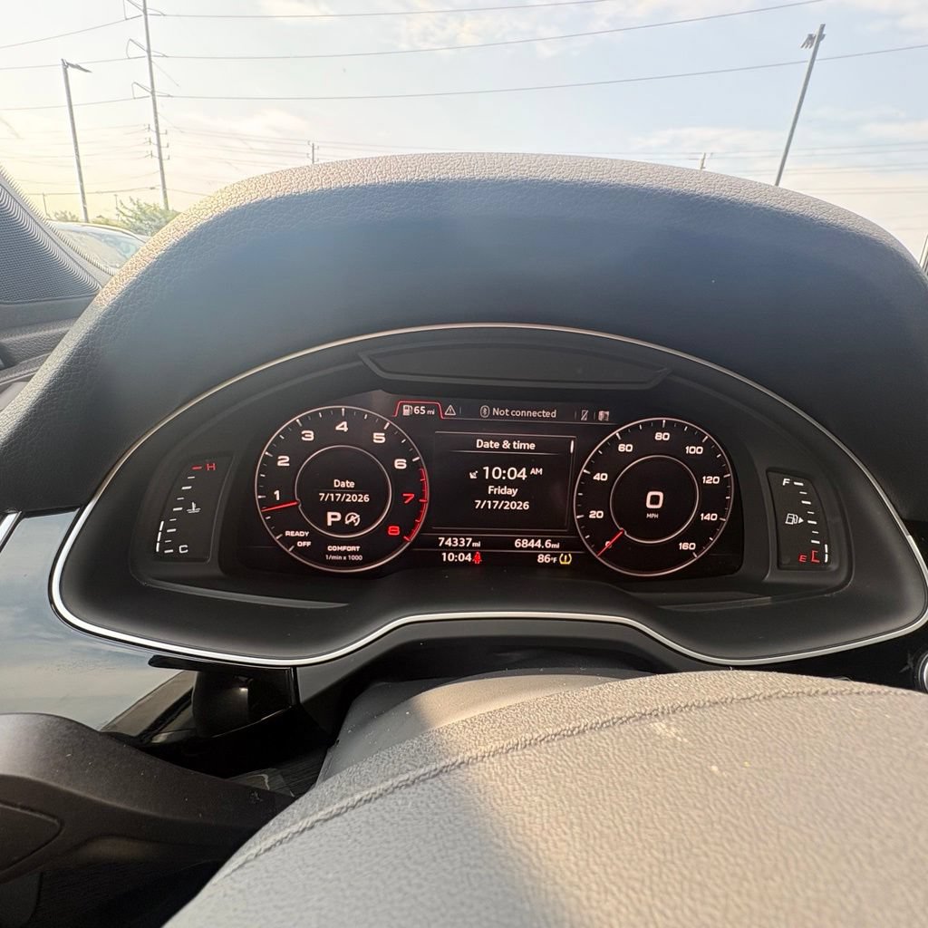 Used 2018 Audi Q7 3.0T Premium Plus w/ Premium Plus Package AWD/4WD image 11