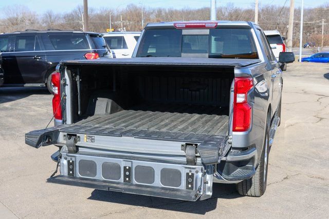 Used 2022 Chevrolet Silverado 1500 LTZ w/ LTZ Convenience Package II image 11