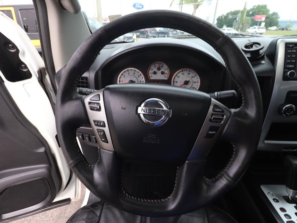 Used 2015 Nissan Titan PRO-4X w/ Pro-4x Luxury Package AWD/4WD image 20