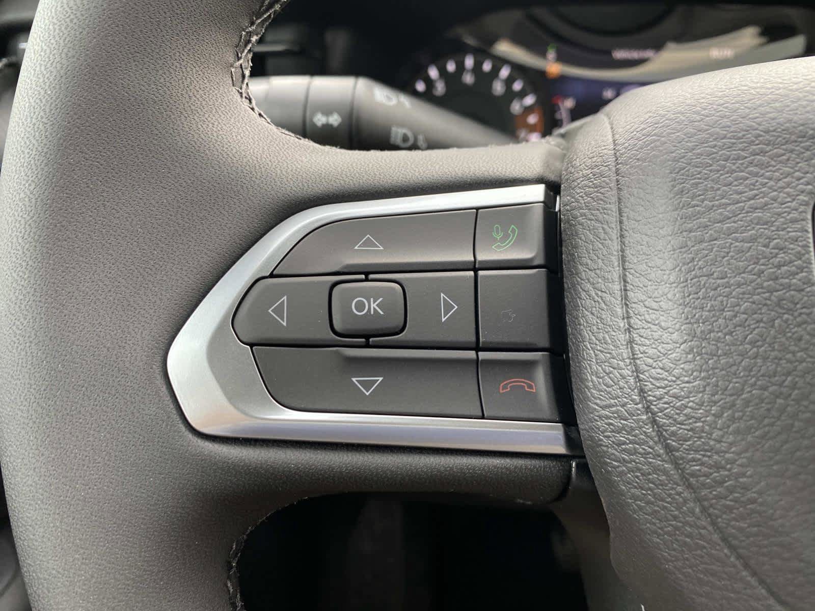 New 2026 Jeep Compass Limited image 13
