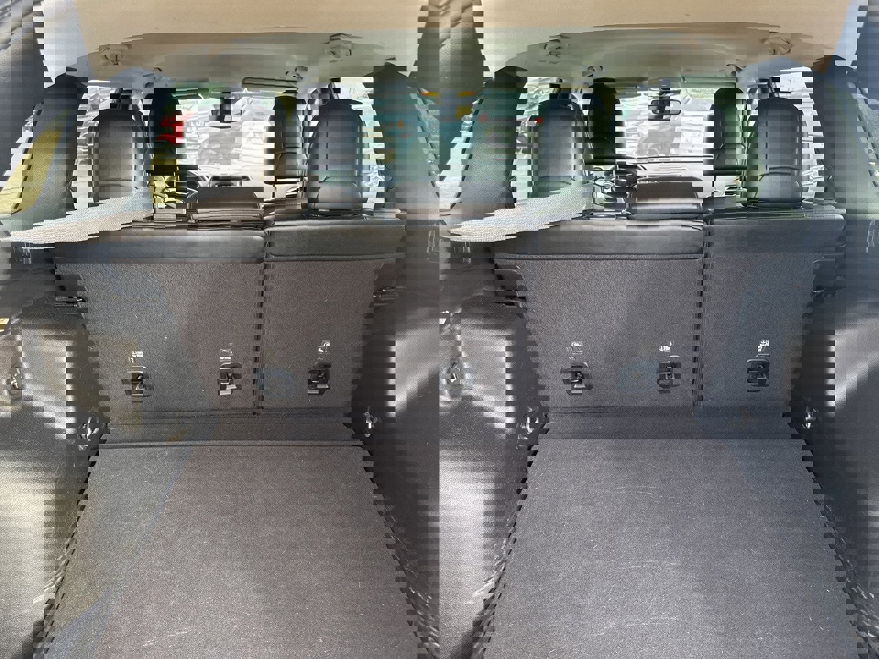 Used 2022 Jeep Cherokee Latitude Lux image 18