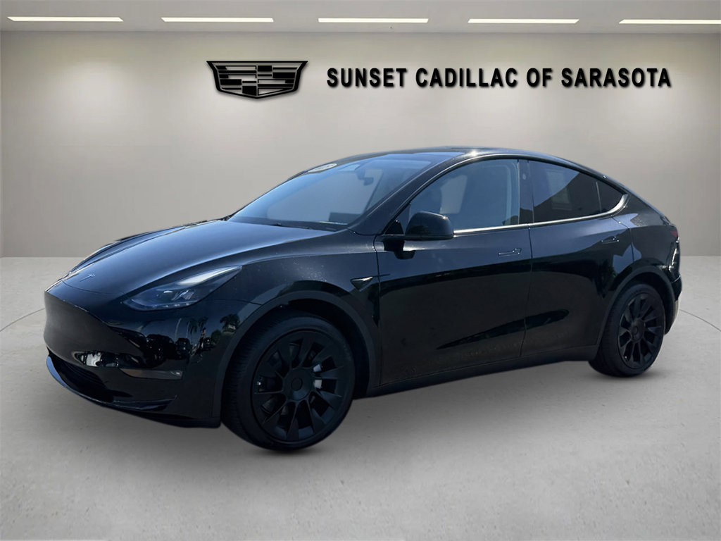 Used 2023 Tesla Model Y Long Range image 7