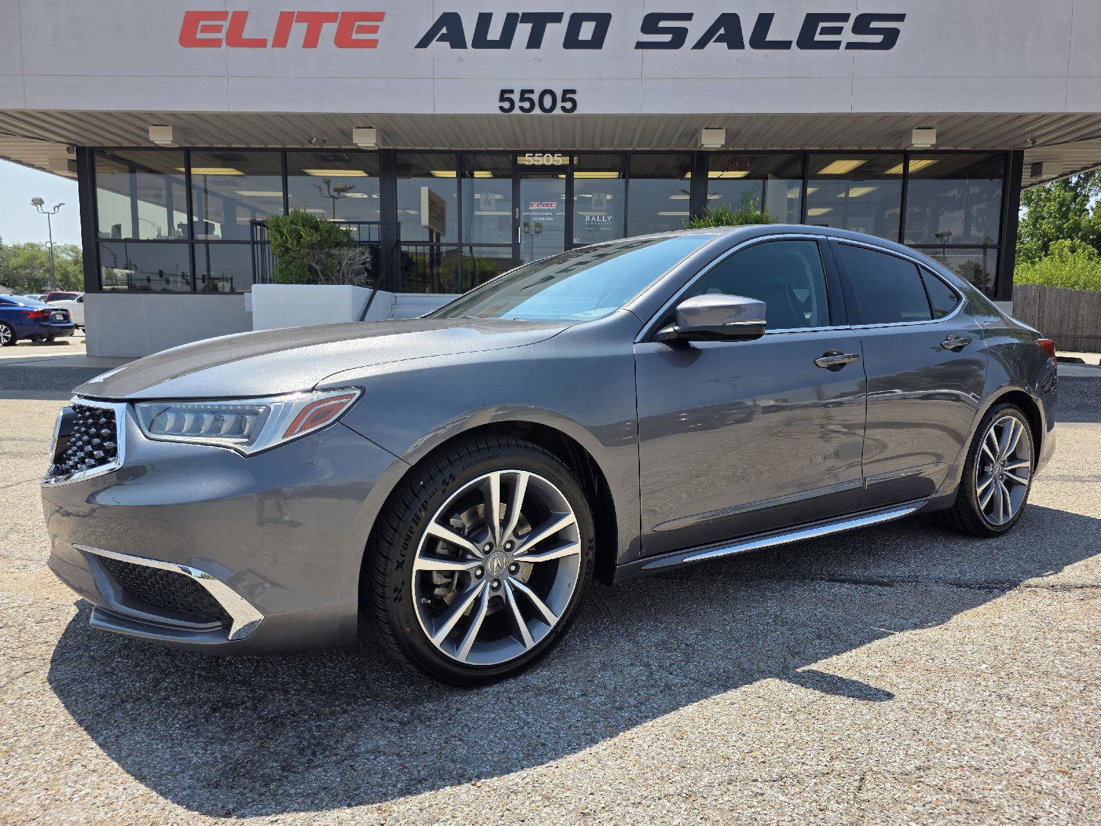 Used 2020 Acura TLX w/ Technology Package FWD image 2