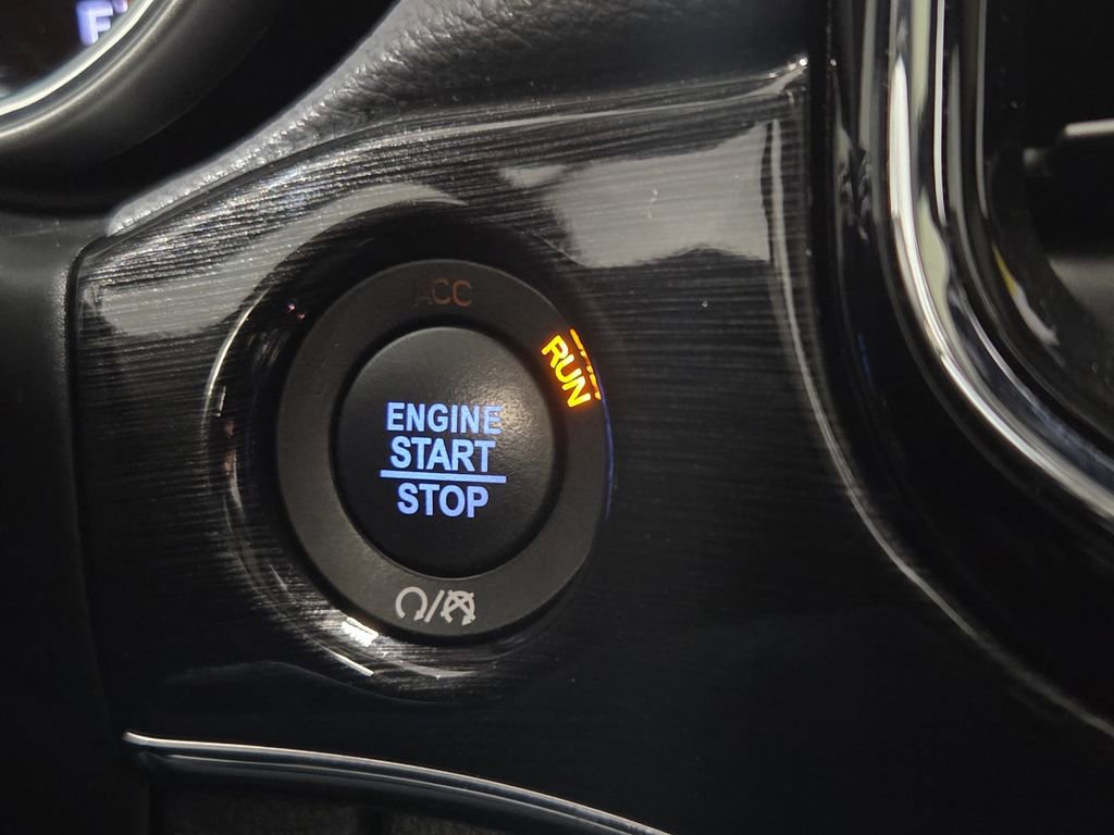 Certified 2020 Jeep Grand Cherokee Trailhawk w/ Trailhawk Luxury Group image 9