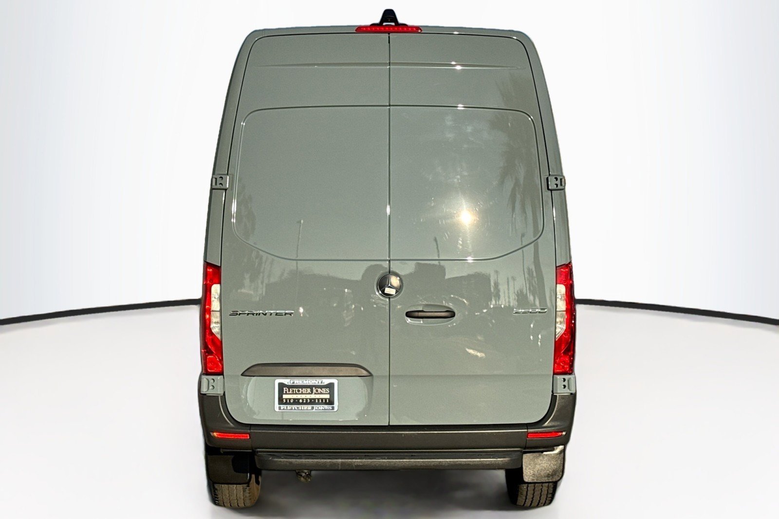 Used 2025 Mercedes-Benz Sprinter 2500 image 6