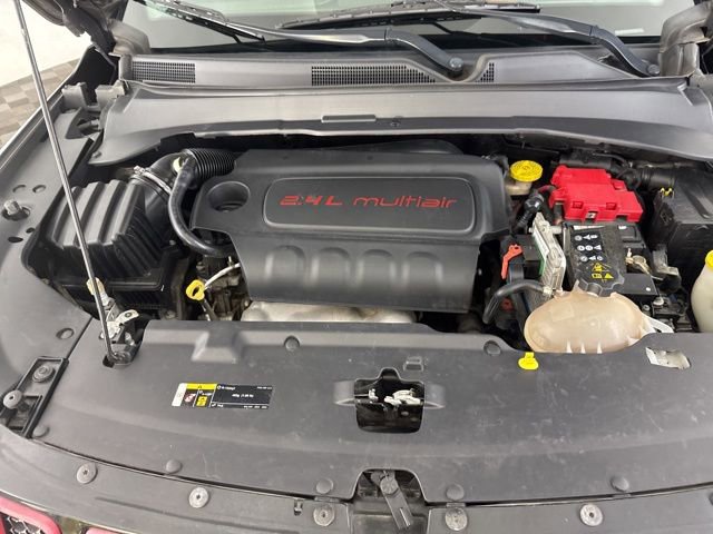 Used 2019 Jeep Compass Trailhawk AWD/4WD image 35