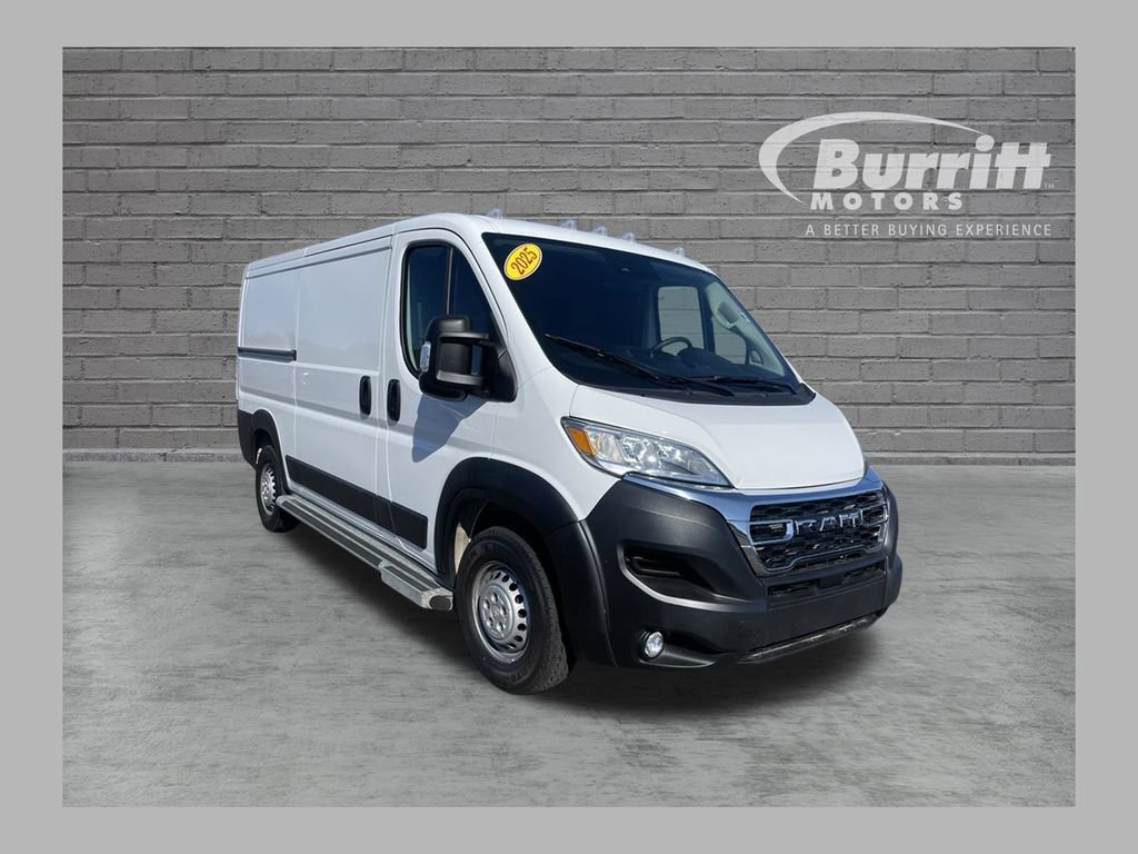 Used 2025 RAM ProMaster 2500 w/ U-Haul Equipment Group FWD video 1