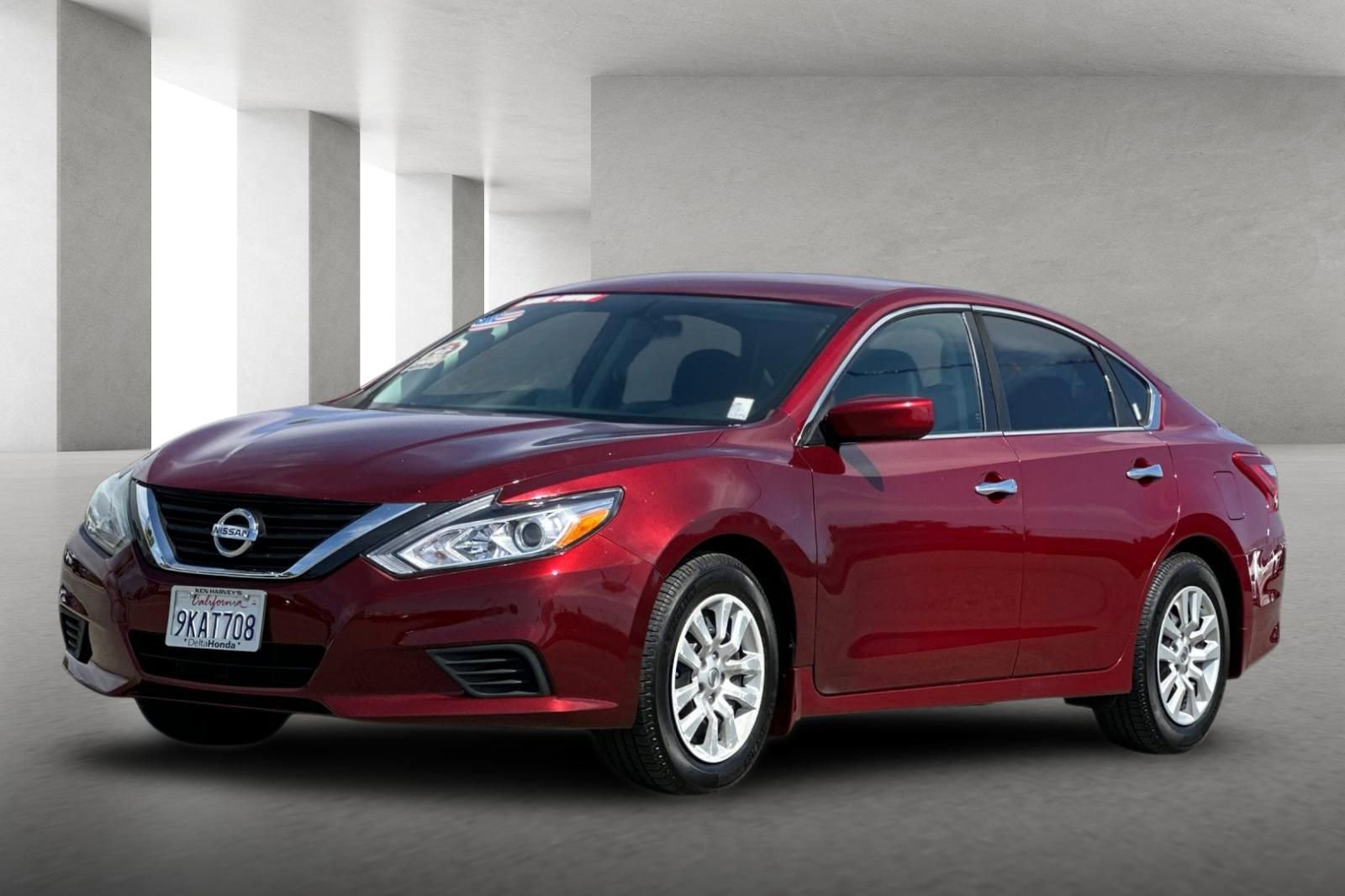 Used 2017 Nissan Altima 2.5 S w/ Power Driver Seat Package FWD image 8