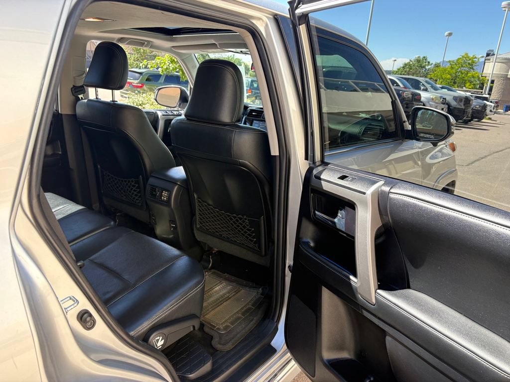 Used 2014 Toyota 4Runner Limited AWD/4WD image 28
