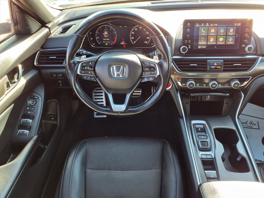 Used 2018 Honda Accord Sport image 3