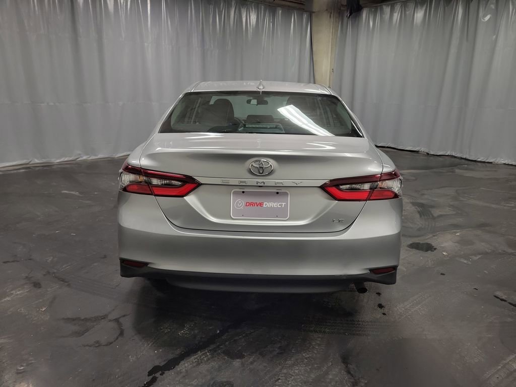 Used 2023 Toyota Camry LE image 7