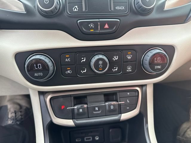 Used 2022 GMC Terrain Denali w/ Denali Premium Package AWD/4WD image 32