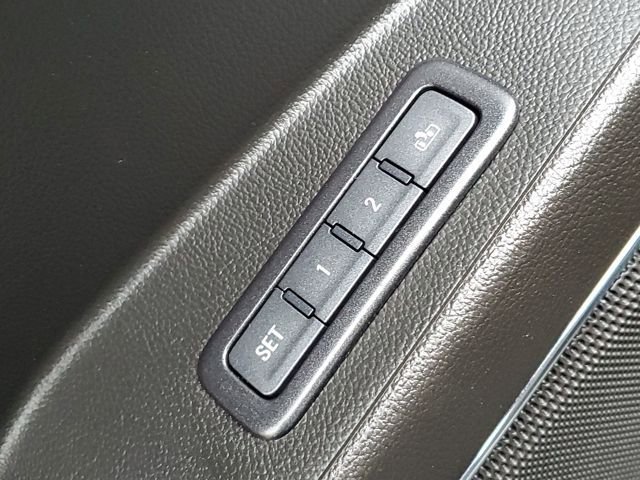 Used 2018 GMC Yukon XL Denali w/ Open Road Package image 27