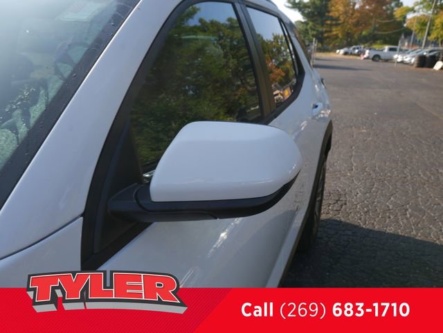 New 2026 Chevrolet Equinox LT image 11