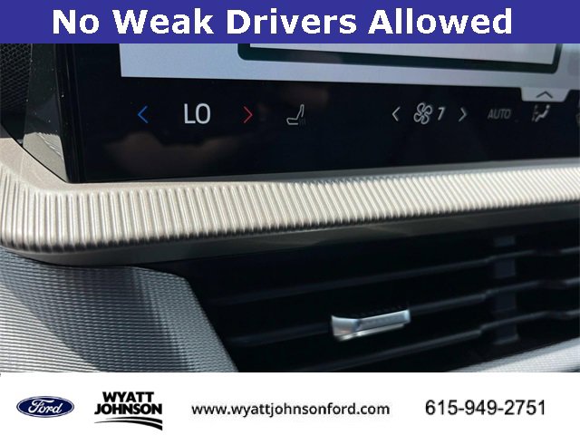 New 2025 Ford Explorer Active image 32