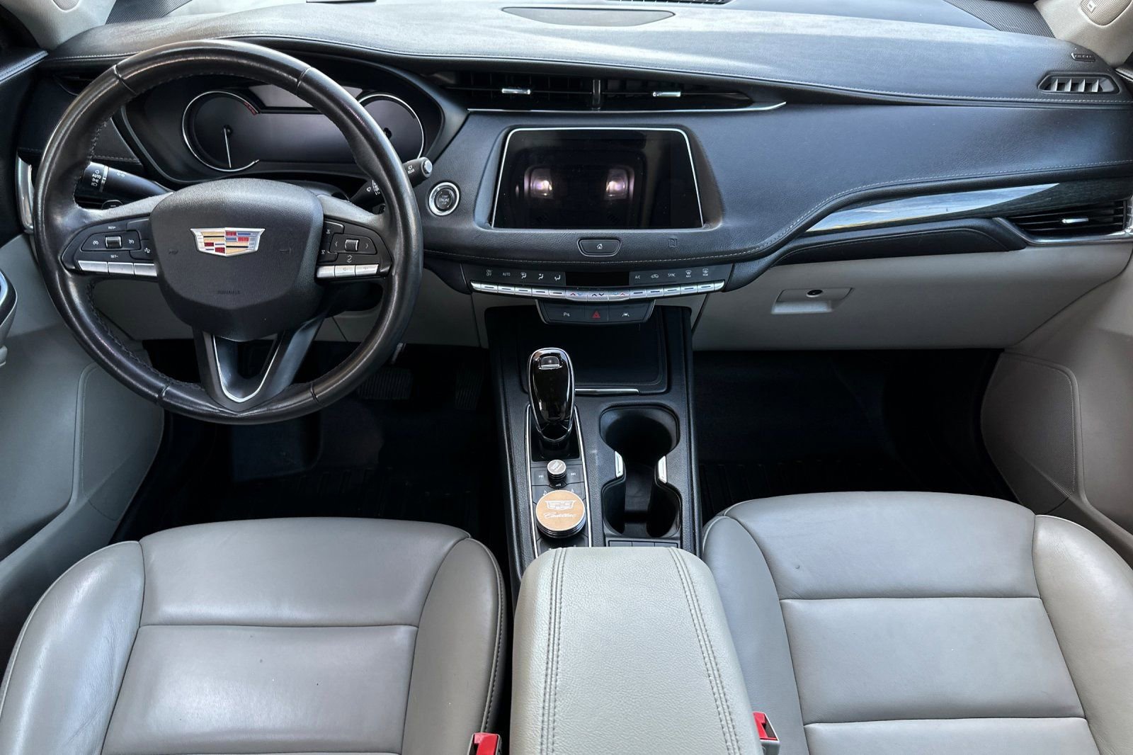 Used 2020 Cadillac XT4 Premium Luxury w/ Driver Awareness Package image 14