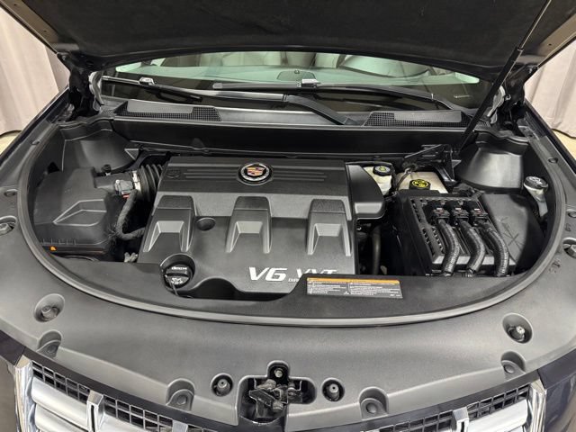 Used 2015 Cadillac SRX Performance w/ Driver Awareness Package FWD image 33